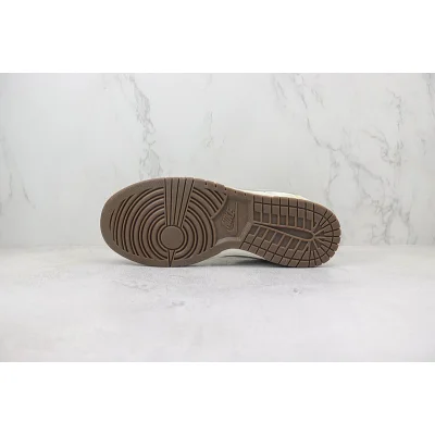 Louis Vuitton x Nike Dunk Low "Light Silver Corduroy/White" фото № 8