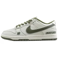 Undefeated x Nike SB Dunk Low
