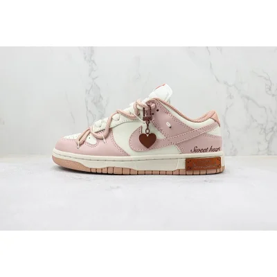 Nike Dunk Low "Rose Whisper Heart" фото № 2