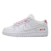 Nike Dunk Low "Be True"