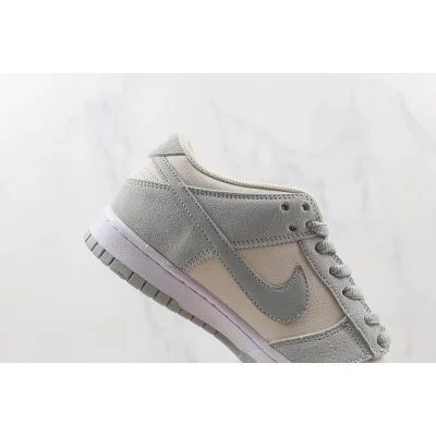 Nike SB Dunk Low PRM "Light Grey/White" фото № 4