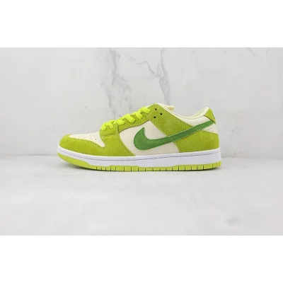 Nike SB Dunk Low "Pro Sour Apple" фото № 2