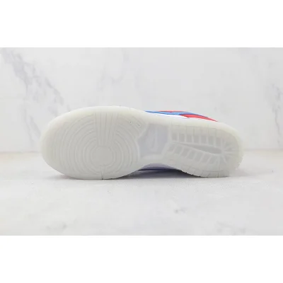 LeBron James x Fruity Pebbles x Nike Dunk Low "Red/Blue/White/Yellow" фото № 9 LeBron James x Fruity Pebbles x Nike Dunk Low "Red/Blue/White/Yellow" фото № 9