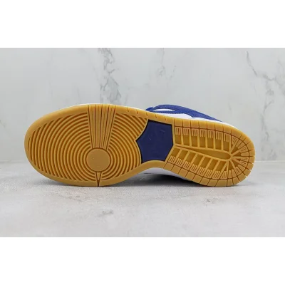 Nike SB Dunk Low "Los Angeles Dodgers" фото № 8