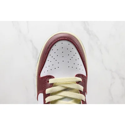 Nike SB Dunk Low "Burgundy/White" фото № 3