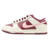 Nike Dunk Low PRM "Valentines Day"