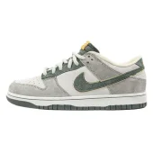 Otomo Katsuhiro x Nike SB Dunk Low "Steamboy OST/Cement Gray"