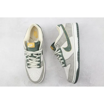 Otomo Katsuhiro x Nike SB Dunk Low "Steamboy OST/Cement Gray" фото № 7