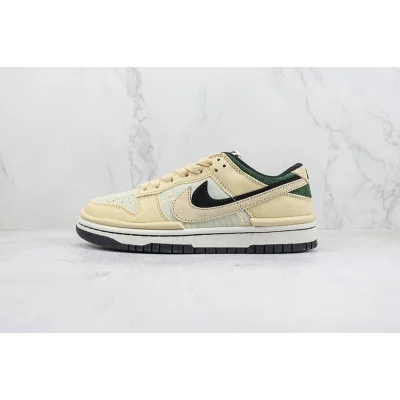 Otomo Katsuhiro x Nike SB Dunk Low "Washed Denim/Green/Black" фото № 2