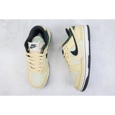 Otomo Katsuhiro x Nike SB Dunk Low "Washed Denim/Green/Black" фото № 6
