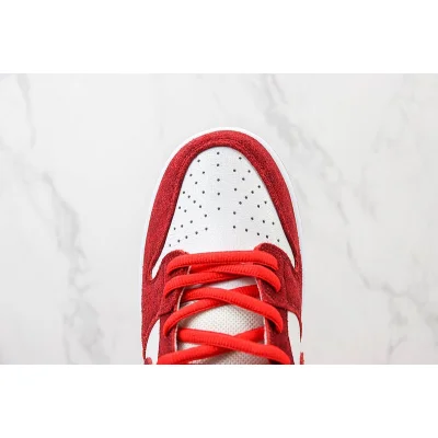 Nike Dunk Low Premium SB "Valentine's Day" фото № 4