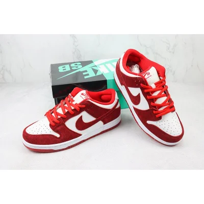 Nike Dunk Low Premium SB "Valentine's Day" фото № 7