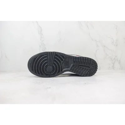 Nike Dunk Low "Dark Team Red/Black" фото № 8 Nike Dunk Low "Dark Team Red/Black" фото № 8