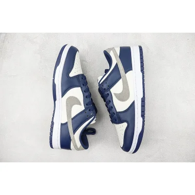 Nike Dunk Low "Summit White/Midnight Navy" фото № 7 Nike Dunk Low "Summit White/Midnight Navy" фото № 7