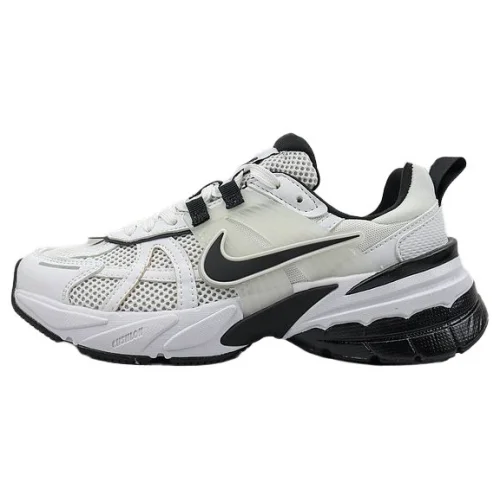 Nike Runtekk "White/Black"