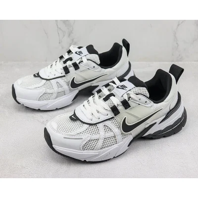 Nike Runtekk "White/Black" фото № 5