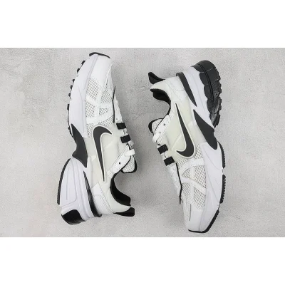 Nike Runtekk "White/Black" фото № 6