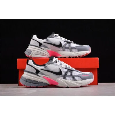 Nike V2K Run "Year of the Dragon" фото № 9