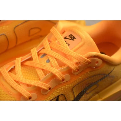 Nike Vomero Premium "University Gold/Black" фото № 5 Nike Vomero Premium "University Gold/Black" фото № 5