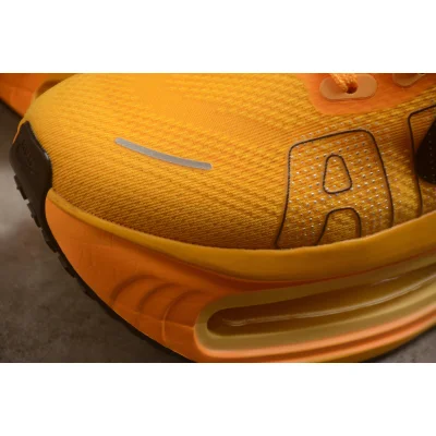Nike Vomero Premium "University Gold/Black" фото № 4 Nike Vomero Premium "University Gold/Black" фото № 4