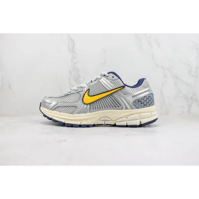 Nike Zoom Vomero 5 "Pure/Platinum/Laser Orange" фото № 2