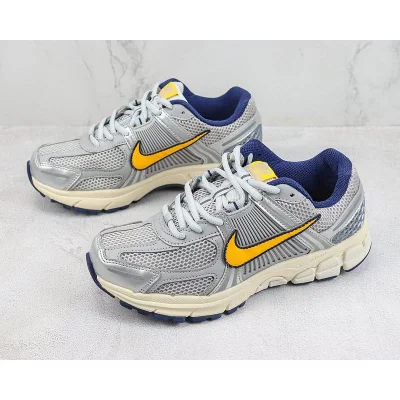 Nike Zoom Vomero 5 "Pure/Platinum/Laser Orange" фото № 5