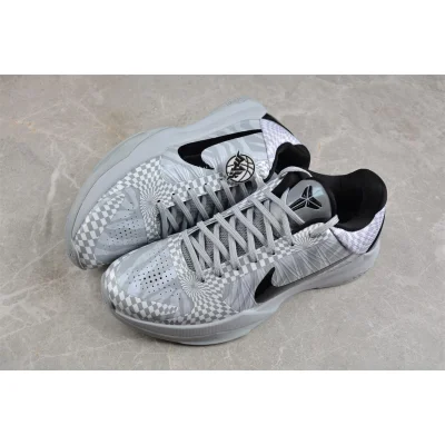 Nike Zoom Kobe 5 Protro "Zebra" фото № 6 Nike Zoom Kobe 5 Protro "Zebra" фото № 6