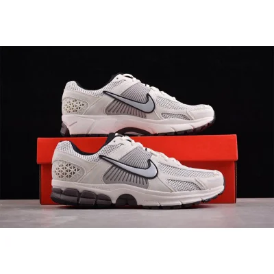 Nike Zoom Vomero 5 "White/Black" фото № 6