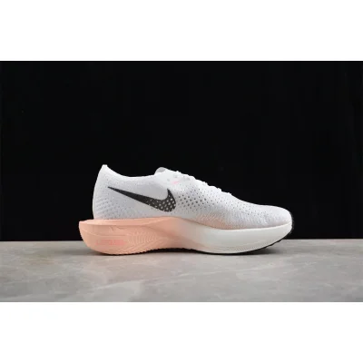 Nike ZoomX Vaporfly Next 3 "Guava Ice" фото № 3 Nike ZoomX Vaporfly Next 3 "Guava Ice" фото № 3