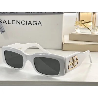 Солнцезащитные очки Balenciaga Big Logo On Temples "White" фото № 3