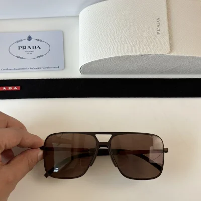 Солнцезащитные очки Prada Aviator Shaped And Gold Inscription "Brown" фото № 2