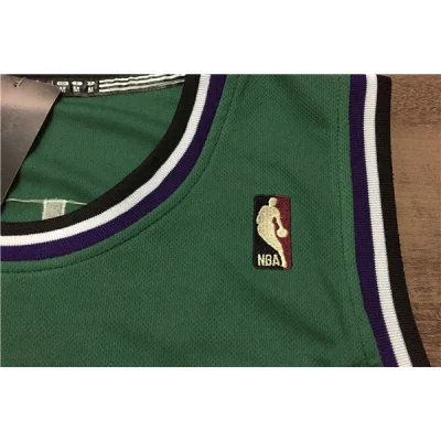 Баскетбольная Джерси Adidas Milwaukee Bucks 16 №34 Giannis Antetokounmpo "Green" фото № 5 Баскетбольная Джерси Adidas Milwaukee Bucks 16 №34 Giannis Antetokounmpo "Green" фото № 5