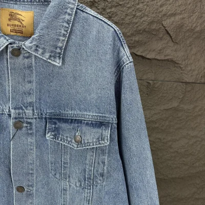 Куртка Burberry Backside Print Black Warrior And Horse Black Logo "Blue" фото № 3 Куртка Burberry Backside Print Black Warrior And Horse Black Logo "Blue" фото № 3