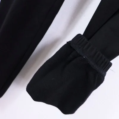 Штаны Amiri The Text Logo "Black" фото № 2 Штаны Amiri The Text Logo "Black" фото № 2