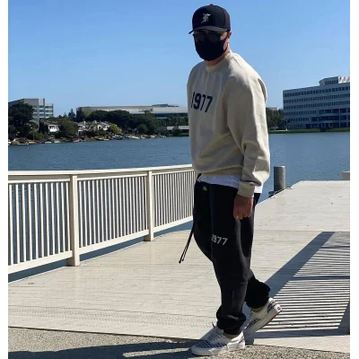 Спортивные Штаны Fear of God Essentials Insulated 1977 "Black" фото № 7