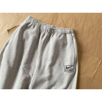 Штаны Stussy X Nike With Logos "Gray" фото № 3 Штаны Stussy X Nike With Logos "Gray" фото № 3