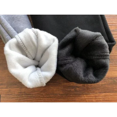 Штаны Trapstar Three Color Logo Front "Black" фото № 8