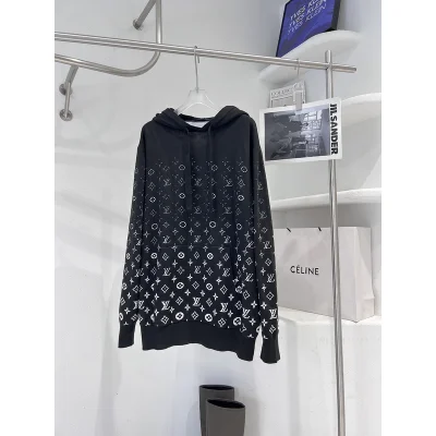 Худи Louis Vuitton With Brand Print "Black" фото № 7 Худи Louis Vuitton With Brand Print "Black" фото № 7