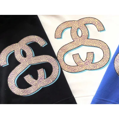 Худи Stussy Mirror Logo Letters Inside Circle Front "White" фото № 3 Худи Stussy Mirror Logo Letters Inside Circle Front "White" фото № 3