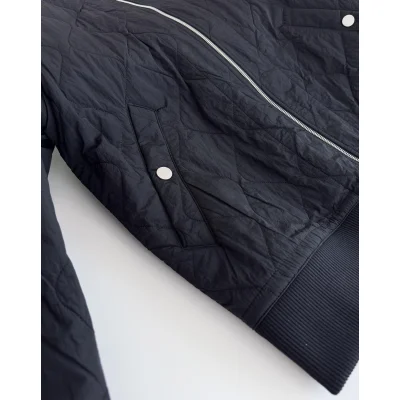 Куртка Burberry Black Clear Print Warrior And Horse "Black" фото № 3 Куртка Burberry Black Clear Print Warrior And Horse "Black" фото № 3