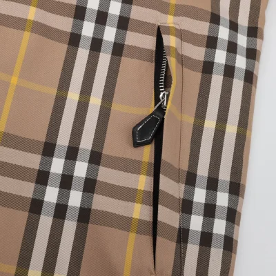 Ветровка Burberry Wide Hood "Brown" фото № 3 Ветровка Burberry Wide Hood "Brown" фото № 3