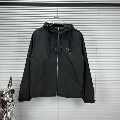 Ветровка Prada Solid Color With Logo "Black" фото № 5