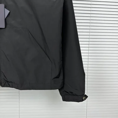 Ветровка Prada Solid Color With Logo "Black" фото № 7