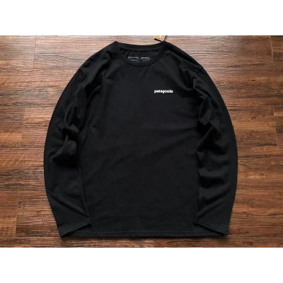 Лонгслив Patagonia Waves View Back Print "Black" фото № 2
