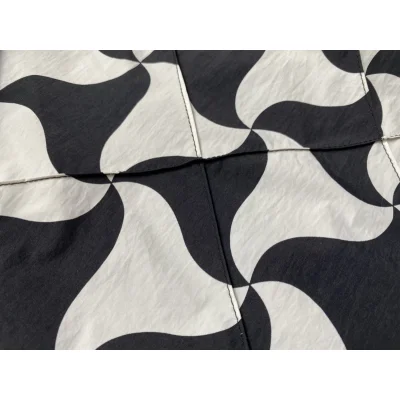 Шорты Bottega Veneta Crows feet "Black" фото № 5 Шорты Bottega Veneta Crows feet "Black" фото № 5