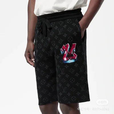 Шорты Louis Vuitton In The Style Of Graffiti "Black/Gray" фото № 8
