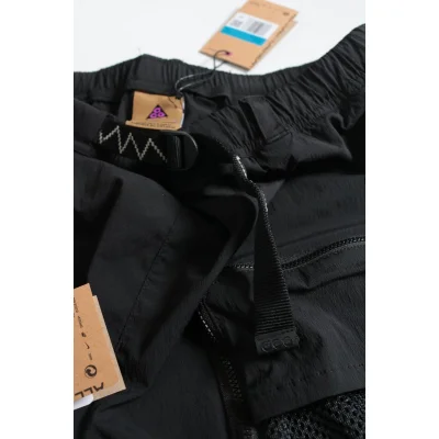 Шорты Nike ACG Cargo Short "Black" фото № 4