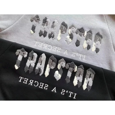 Худи Trapstar Embroidered Front Logo On Multicolor Background With Small Mirror Inscription "Gray" фото № 3