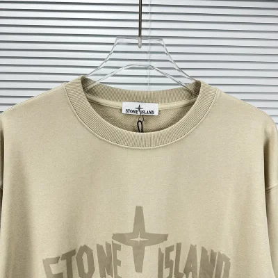 Свитшот Stone Island With Text Logo And Emblem — Single Color "Beige" фото № 5