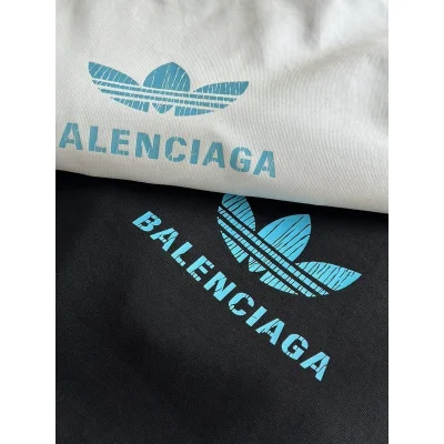 Футболка Balenciaga X Adidas With Blue Logo - Base "Black" фото № 4